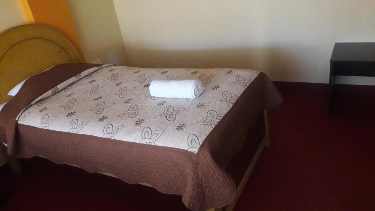 פונו Hostal Milagros Inn - Samary Inn מראה חיצוני תמונה
