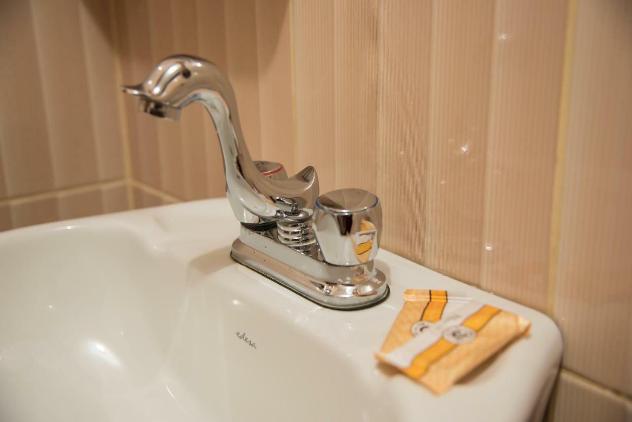 פונו Hostal Milagros Inn - Samary Inn מראה חיצוני תמונה