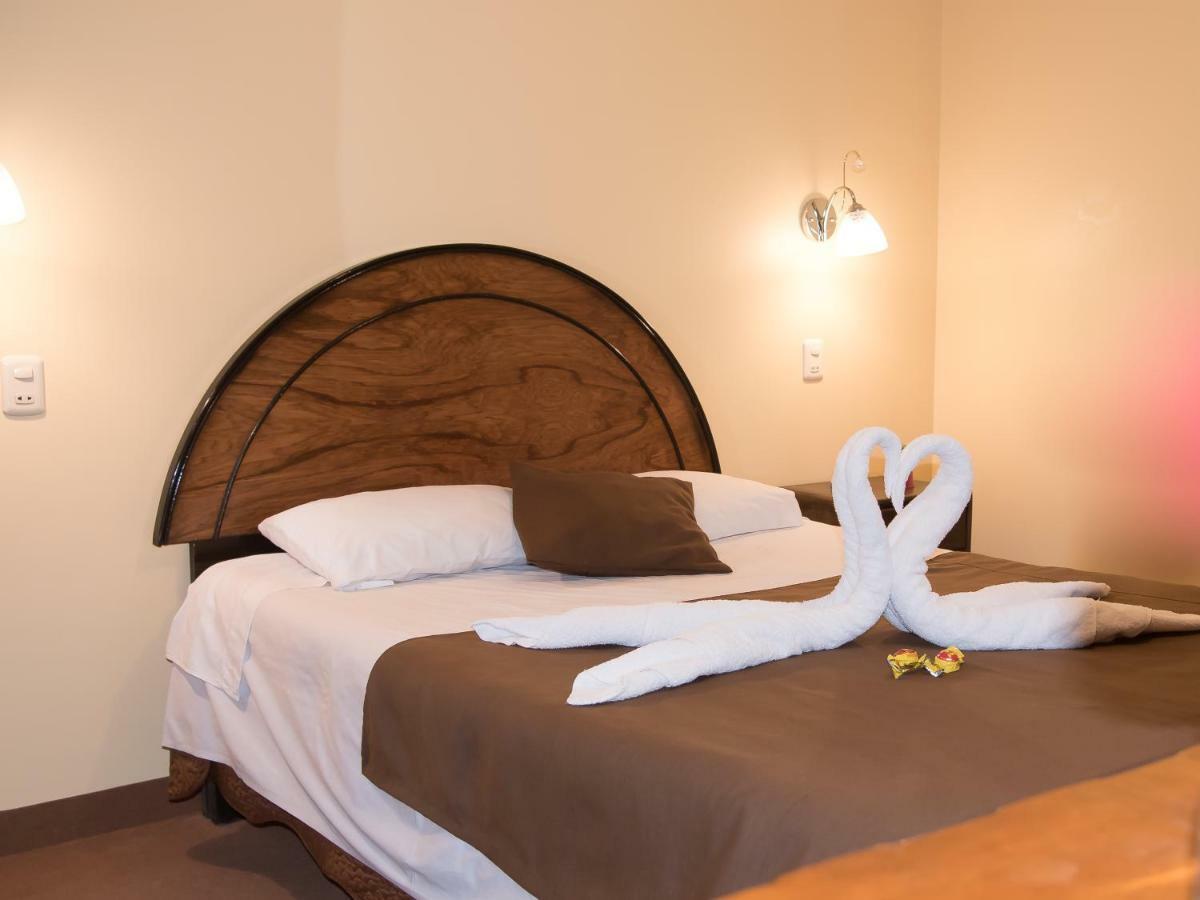 פונו Hostal Milagros Inn - Samary Inn מראה חיצוני תמונה